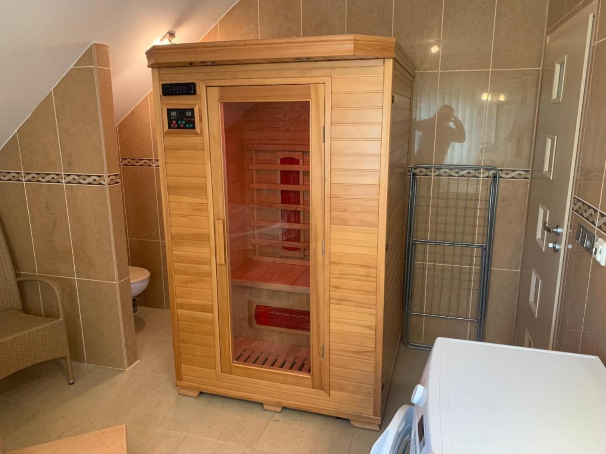 Apartmany City 2 Ostrava Bagian luar foto