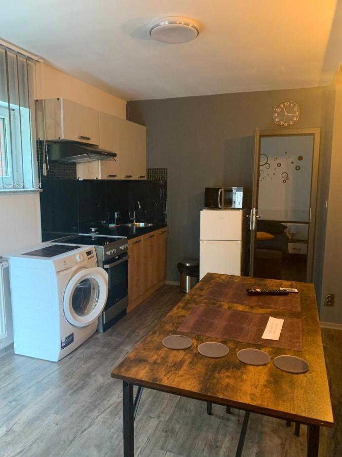 Apartmany City 2 Ostrava Bagian luar foto