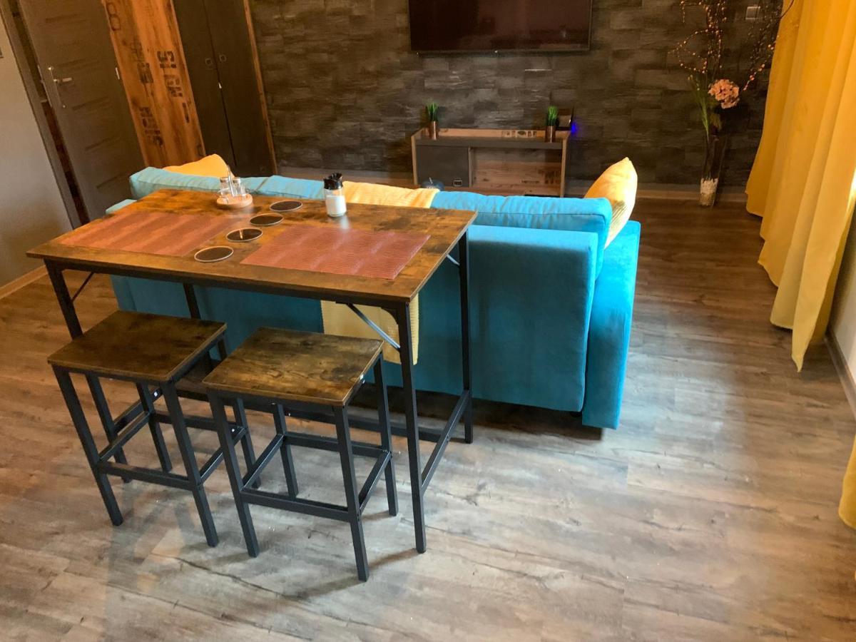 Apartmany City 2 Ostrava Bagian luar foto