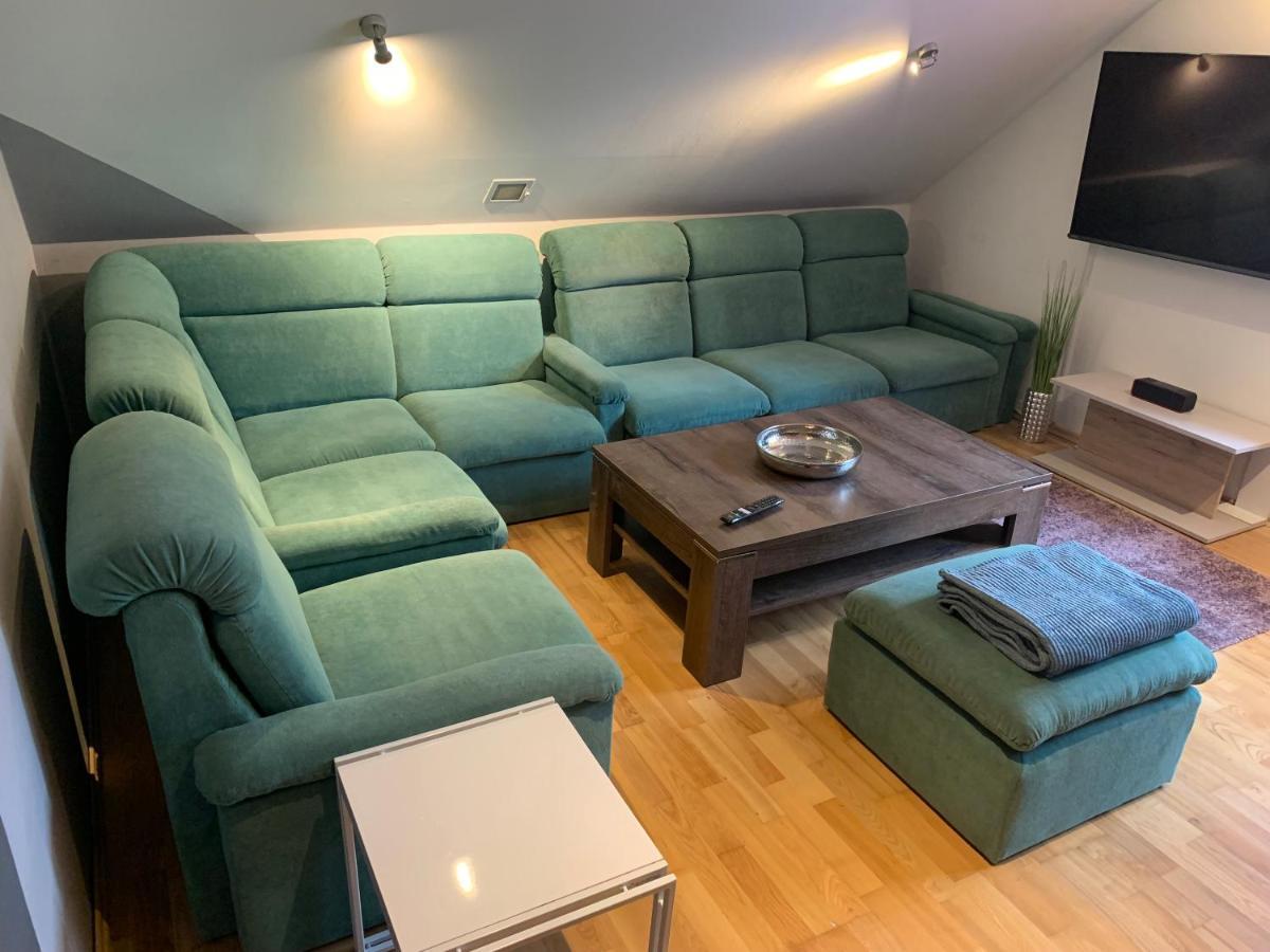 Apartmany City 2 Ostrava Bagian luar foto